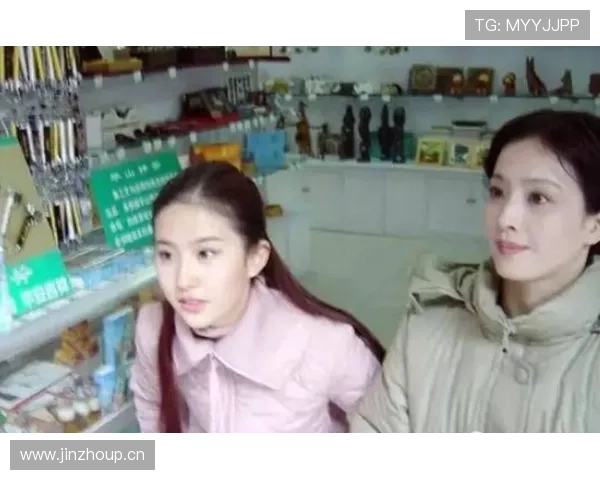 吴柳芳这生活简直要逆天，谁家的草根说她一般人？