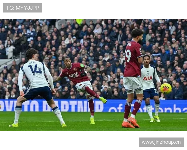 切尔西中场人多却控场乏力，问题出在结构性失衡与节奏掌控缺失